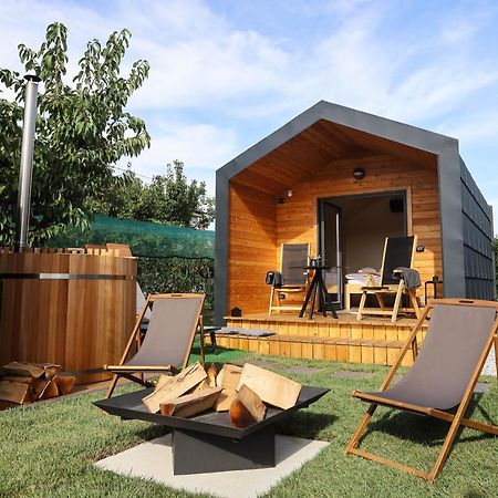 Healthy House Glamping Hotel Koper Buitenkant foto