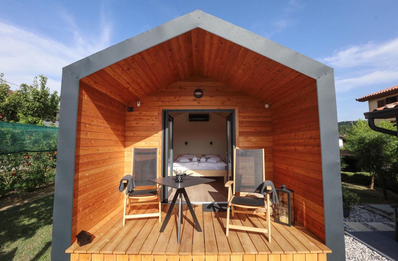 Healthy House Glamping Hotel Koper Buitenkant foto